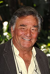 How tall is Peter Falk?
